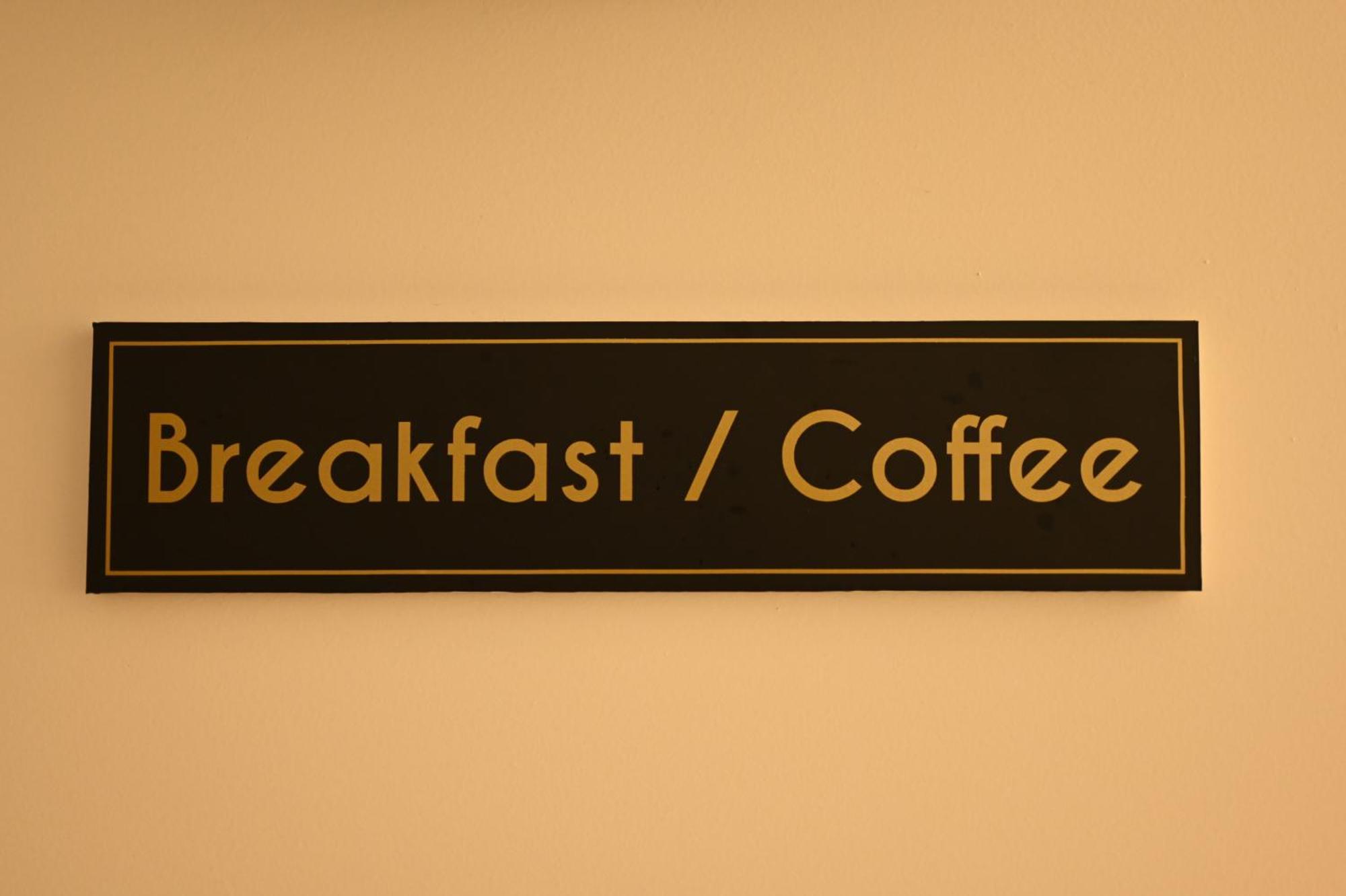 Niche Boutique Hotel Тирана Екстериор снимка