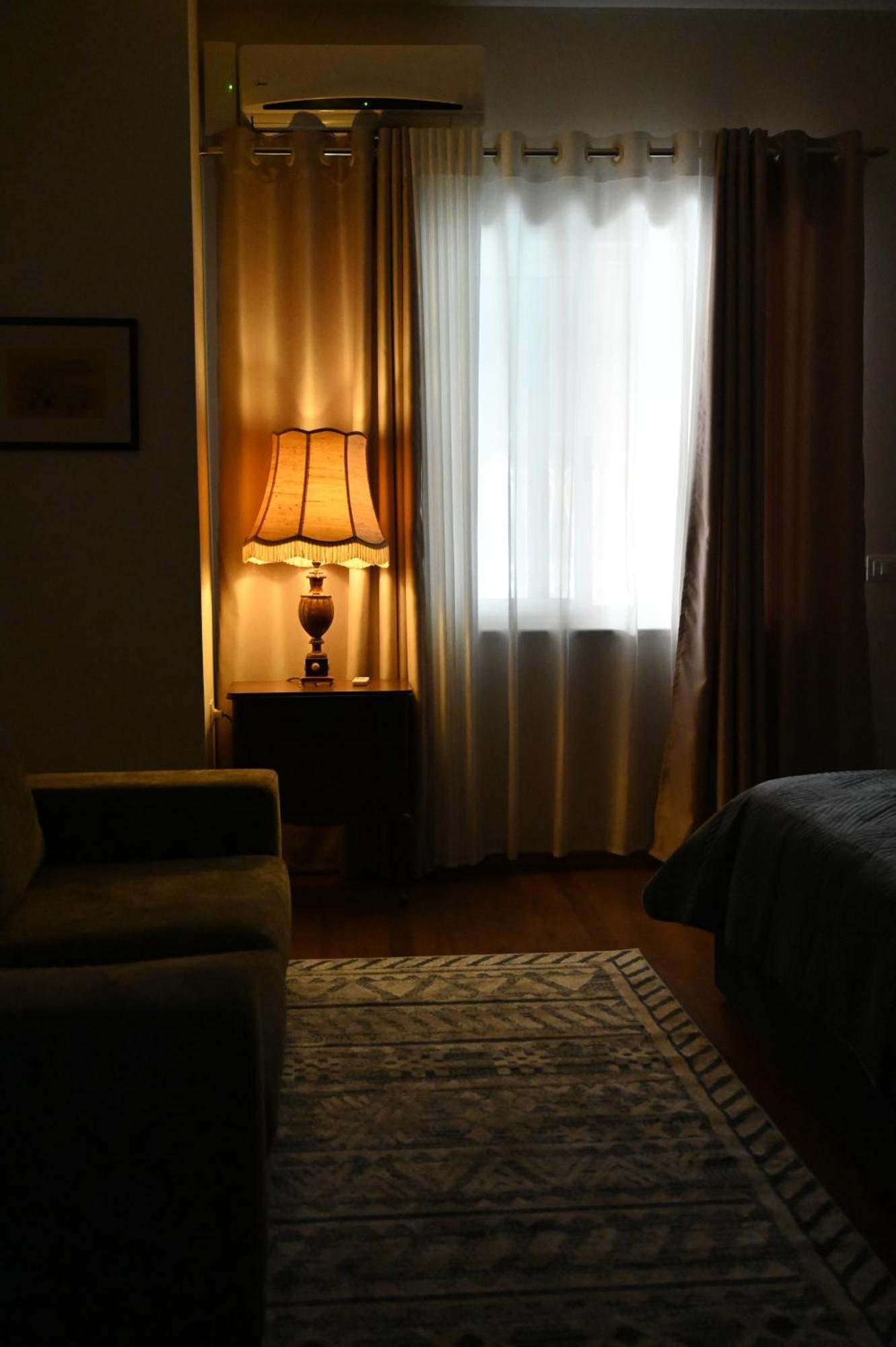 Niche Boutique Hotel Тирана Екстериор снимка