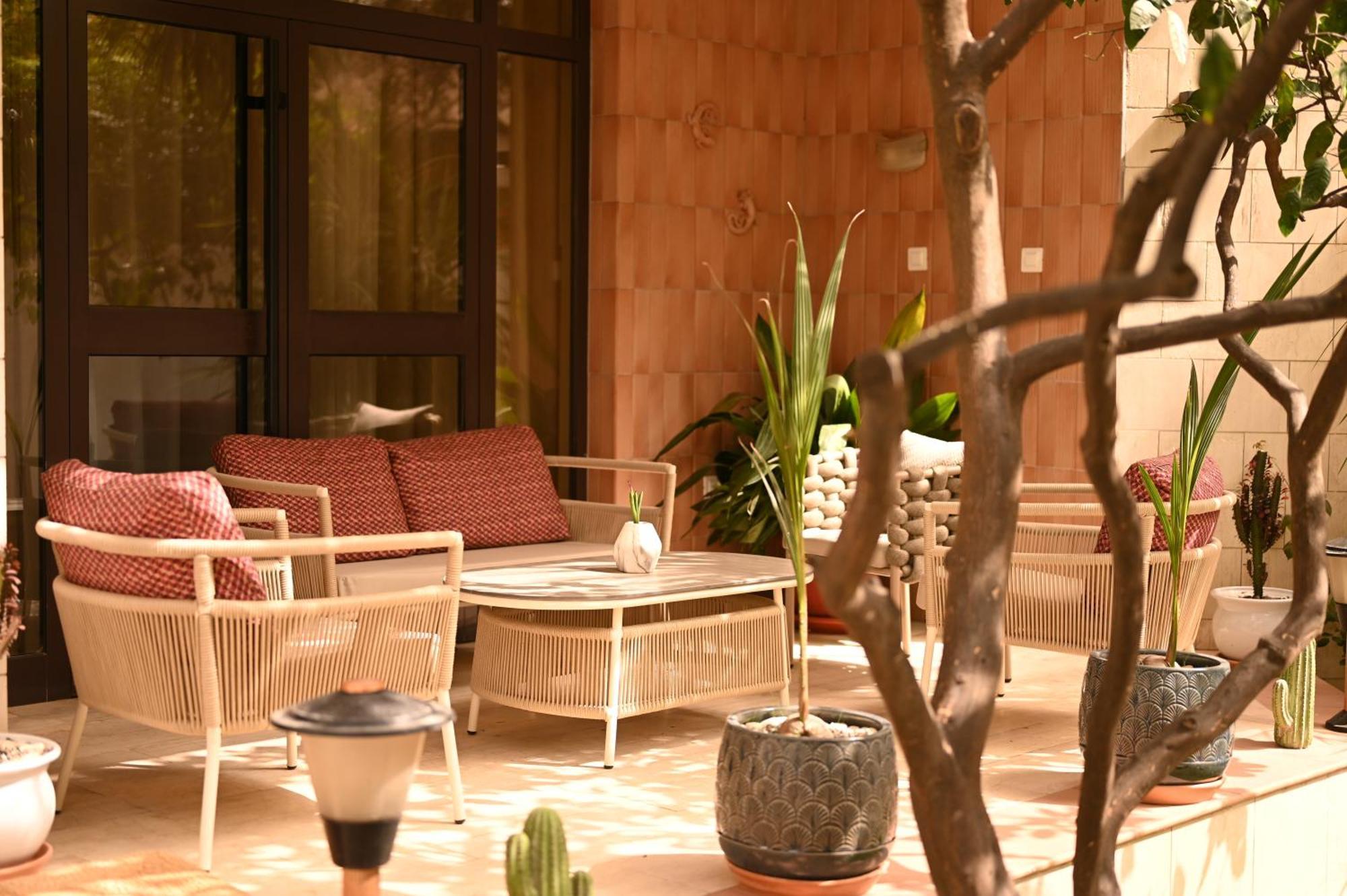 Niche Boutique Hotel Тирана Екстериор снимка