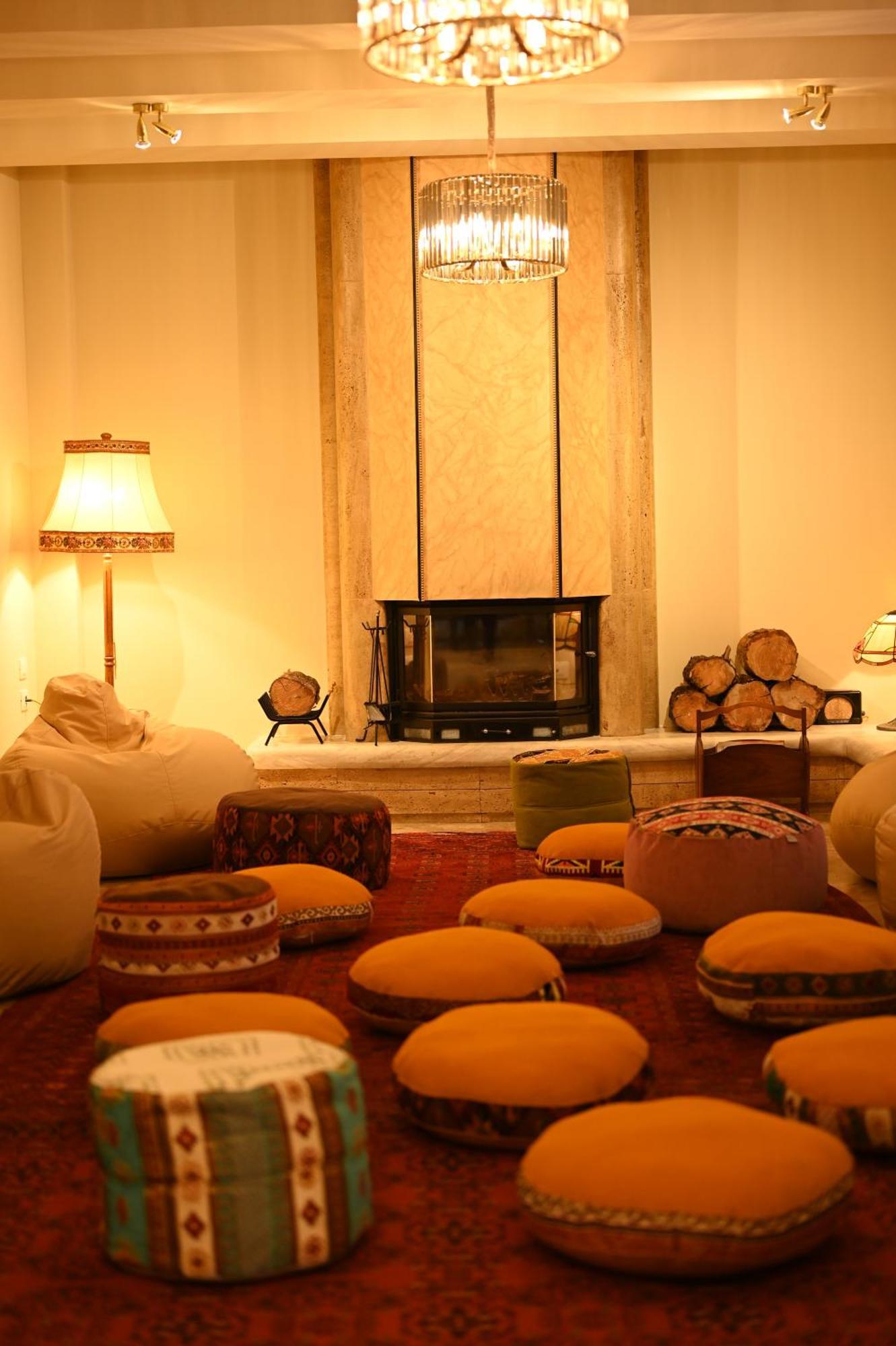 Niche Boutique Hotel Тирана Екстериор снимка