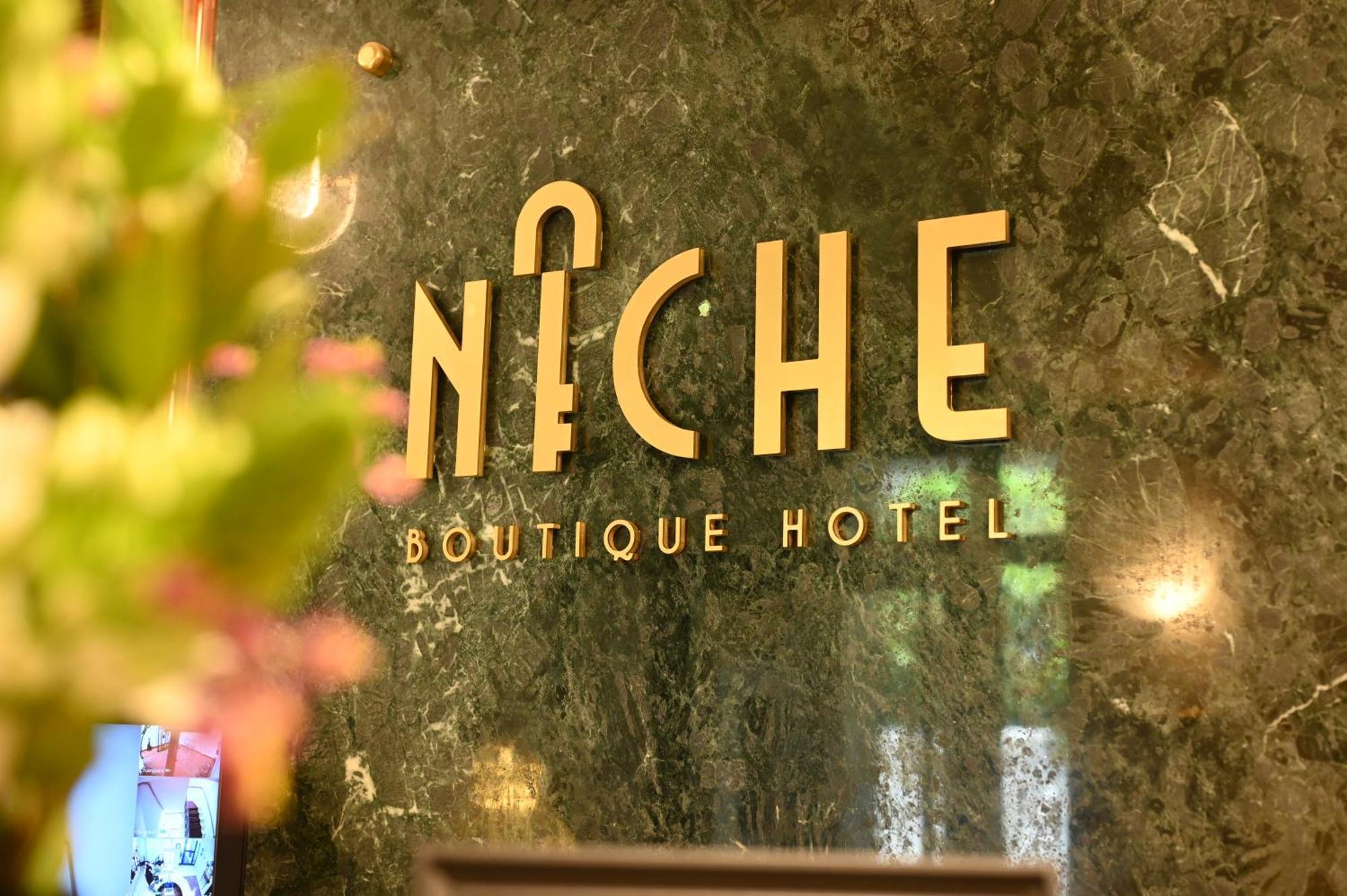 Niche Boutique Hotel Тирана Екстериор снимка